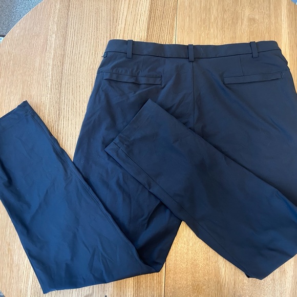 Lululemon ABC Classic-Fit Trouser 32”L (True Navy) - Picture 3 of 9